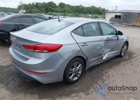 2017 Hyundai Elantra Se z USA, uszkodzony, nr VIN 5NPD84LF6HH019121